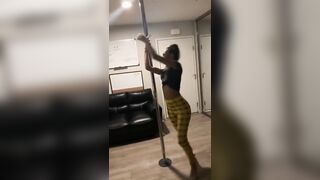 [2232 of 2462 Vids] Edwinacarlaisaac (Edwina) OnlyFans Leaks Nude Ebony