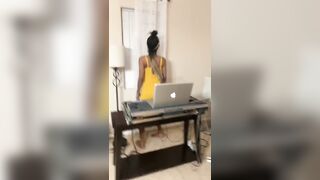 [260 of 2462 Vids] Edwinacarlaisaac (Edwina) OnlyFans Leaks Nude Ebony