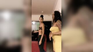 [698 of 2462 Vids] Edwinacarlaisaac (Edwina) OnlyFans Leaks Nude Ebony