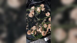 [813 of 2462 Vids] Edwinacarlaisaac (Edwina) OnlyFans Leaks Nude Ebony