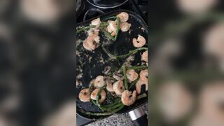 [813 of 2462 Vids] Edwinacarlaisaac (Edwina) OnlyFans Leaks Nude Ebony