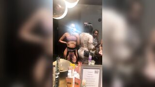 [866 of 2462 Vids] Edwinacarlaisaac (Edwina) OnlyFans Leaks Nude Ebony