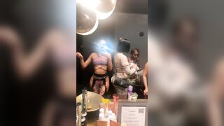 [866 of 2462 Vids] Edwinacarlaisaac (Edwina) OnlyFans Leaks Nude Ebony