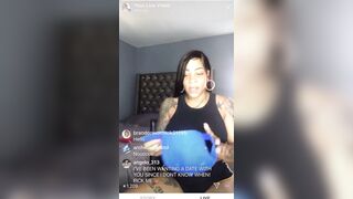 Ebony Bombshell Bodi Quiin's Sexy Stockings and Heels Show