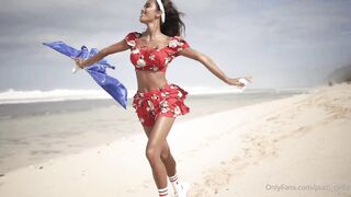 Putri Cinta -   Magnetic Matchmakers