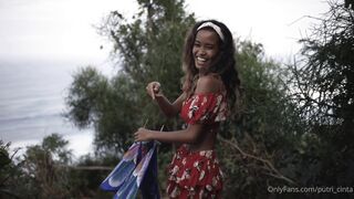 Putri Cinta -   Magnetic Matchmakers