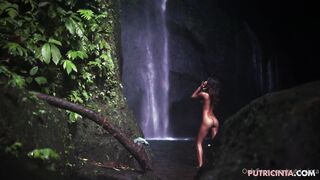 Putri Cinta -  Petite Latin Babe Pleases Herself in Hot Solo Session