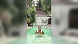 Putricinta Leaks -  Wet and Wild Latina Babe Fingers Herself to Climax