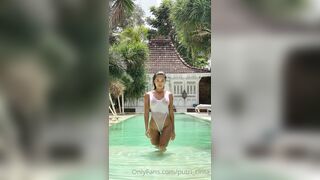 Putricinta Leaks -  Wet and Wild Latina Babe Fingers Herself to Climax