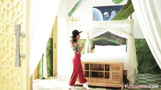 Putricinta OnlyFans -   Two in Twoheat