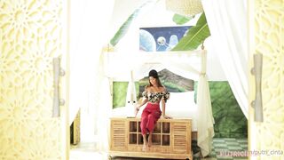 Putricinta OnlyFans -   Two in Twoheat