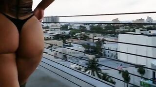 Maria Gjieli -  Hardcore Bukkake and Cumshot Fun 's Ass