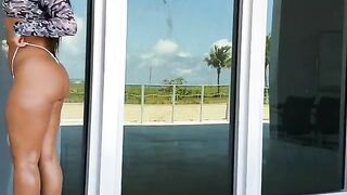 Mariagjieli OnlyFans -   Nude Yoga Session