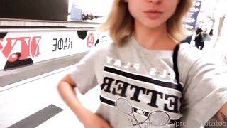 Pretty_potatoo OnlyFans -  Fingering fireworks with a twist