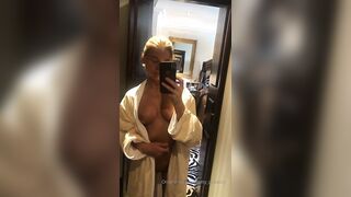 pretty_potatoo - Naughty girl gets wild