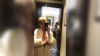 pretty_potatoo - Naughty girl gets wild