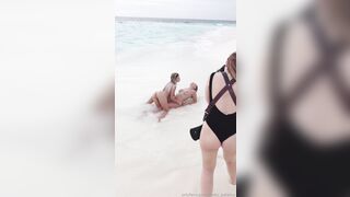 pretty_potatoo - Sensational blonde in the buff