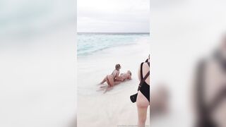 pretty_potatoo - Sensational blonde in the buff