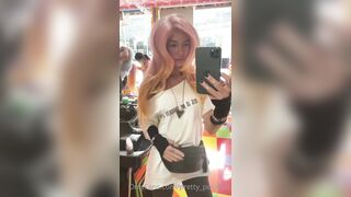 pretty_potatoo_free - Naughty blonde gets wild