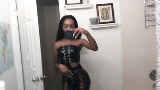 Briabackwoods Leaks -  Ebony Beauty Swallows a Big Load