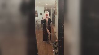 Aubree Martin OnlyFans -  Footjob Delight Using Her Feet to Please