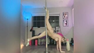 Aubreejmartin - Anal Adventure with Blonde Bombshell Aubree