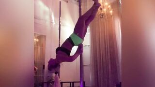 Aubreejmartin Leaks - Seductive Secrets An Intimate and Sensual Evening with My Girlfriend