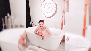 Anri_okita OnlyFans - Cum-Drinking Good Girl Takes It All