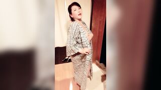 Anriokita_real Leaks -  PAWG's Big Booty Bounces