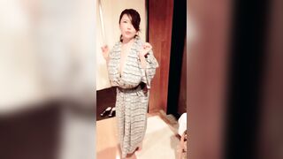 Anriokita_real Leaks -  PAWG's Big Booty Bounces