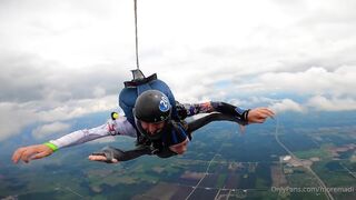 Maditown Leaks -  PAWG Big Booty Babe Bounces On A Big Dick