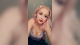 Goodgirlbaybie -  Squirt Show Soaking Everything Around Me