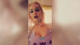 Goodgirlbaybie -  Squirt Show Soaking Everything Around Me