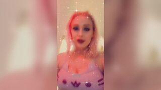 Goodgirlbaybie -  Squirt Show Soaking Everything Around Me