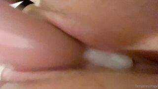 TemptressXclusive Leaked Ebony Beauty with a Big Booty Gets Her Pussy Fingered and Fucked