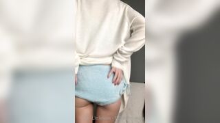 Bellaxxmariex OnlyFans -  Cuckold Fantasy Watching Her Get Fucked by BBC