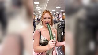 iwantbambidoe Leaked Threesome's Thrilling Temptation