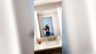 Alva Jay OnlyFans -  Tempting Obsession A Voluptuous Vixens Secrets