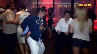 Jenny Scordamaglia Leaked - Bare essentials A naked cooking lesson