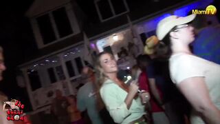 jennyscordamaglia - Nude and natural A revealing interview