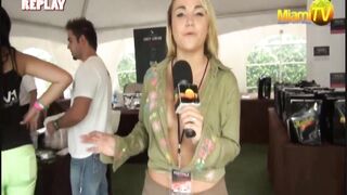 jennyscordamaglia - Nude awakening A provocative talk