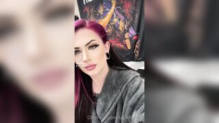 Misstaylynn -  Busty MILFs Solo Masturbation Madness