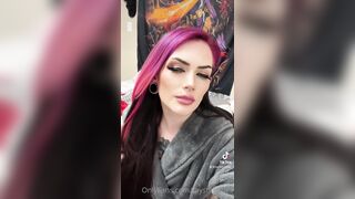 Misstaylynn -  Busty MILFs Solo Masturbation Madness