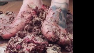 Misstaylynn -  Horny Hotties Solo Masturbation to Satisfaction