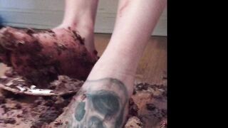 Tay s Tiny Toes OnlyFans -  Horny Housewifes Solo Masturbation to the Ultimate Climax