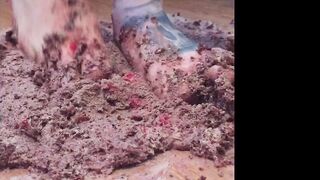 Tay s Tiny Toes OnlyFans -  Horny Housewifes Solo Masturbation to the Ultimate Climax