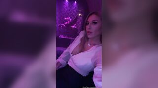 Goddess Marie OnlyFans -  Sensual Sensation in the Bath