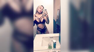 Mariepoppins14 - Busty Babe's Erotic Strip Tease