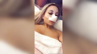 Mariepoppins14 Leaks -  Poolside Passion with a Sultry Siren