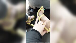 Diana.tarinova Leaked -  Let Your Inhibitions Go with Sensual Games